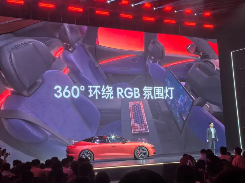 电竞座舱搬上车 星际魅族AI生态发布会