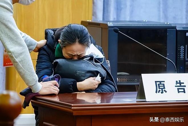 炸裂！江歌妈妈被爆疑似骗捐还三婚育有一子直播间态度极其强硬(图10)