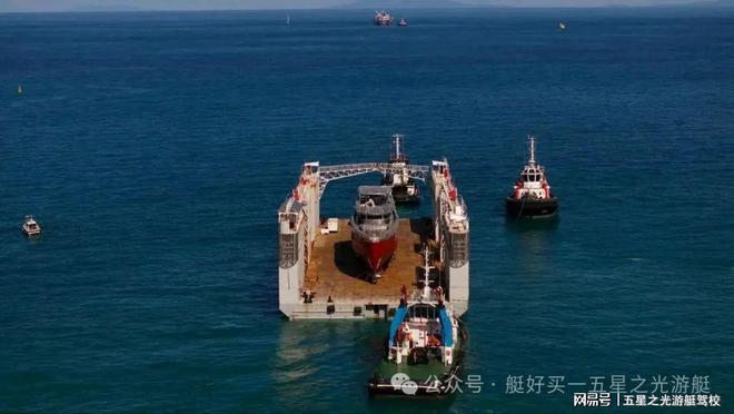 第三艘 Tankoa T450 超级游艇抵达热那亚造船厂总部进行舾装(图2)