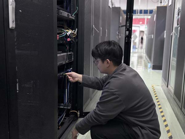 筑牢办公网络安全防线 天津空管分局完成OA网络安全探针部署(图1)