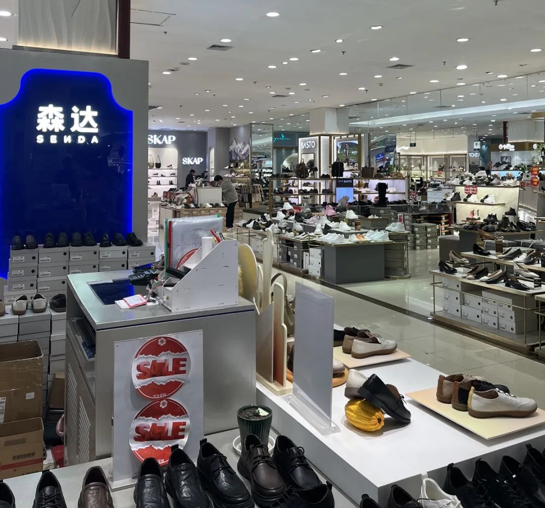 承包了百货商场鞋店的“半壁江山”但百丽还是不够努力(图5)