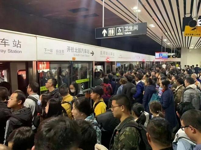 站在 AI 浪潮里我突然懂了当年没赶上改革开放列车的父亲为什么时代给所有人机会普通人却抓不住风口？(图13)