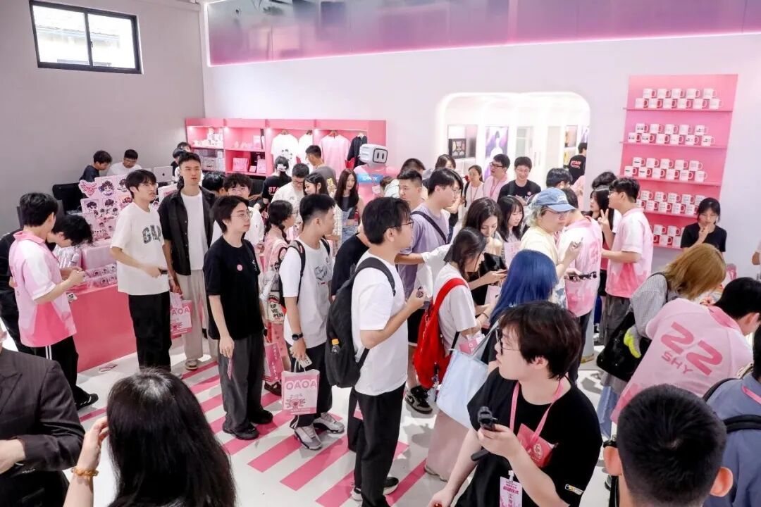 电竞人集合！OA电竞综合体落户萧山解锁潮玩新场景！(图1)